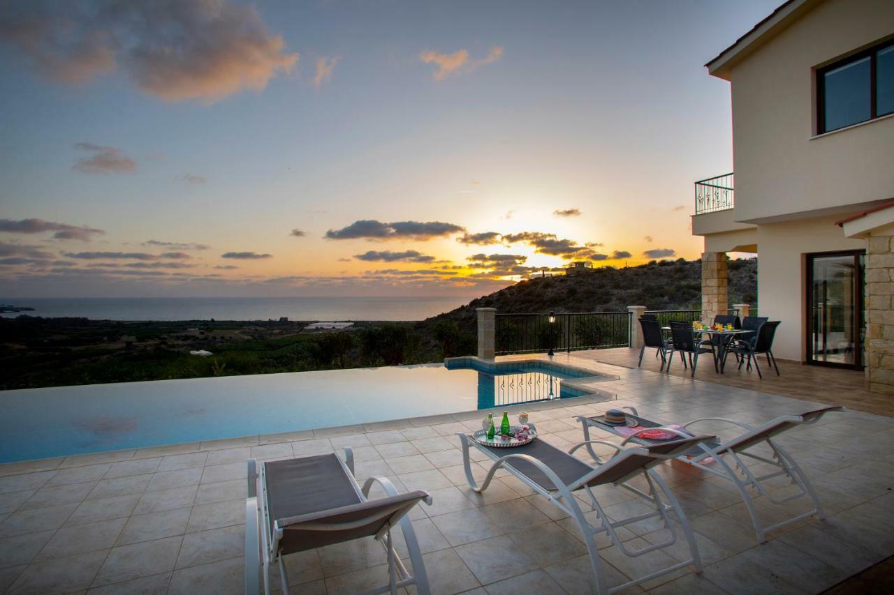 Villa Blue Jadeite Peyia Exterior foto